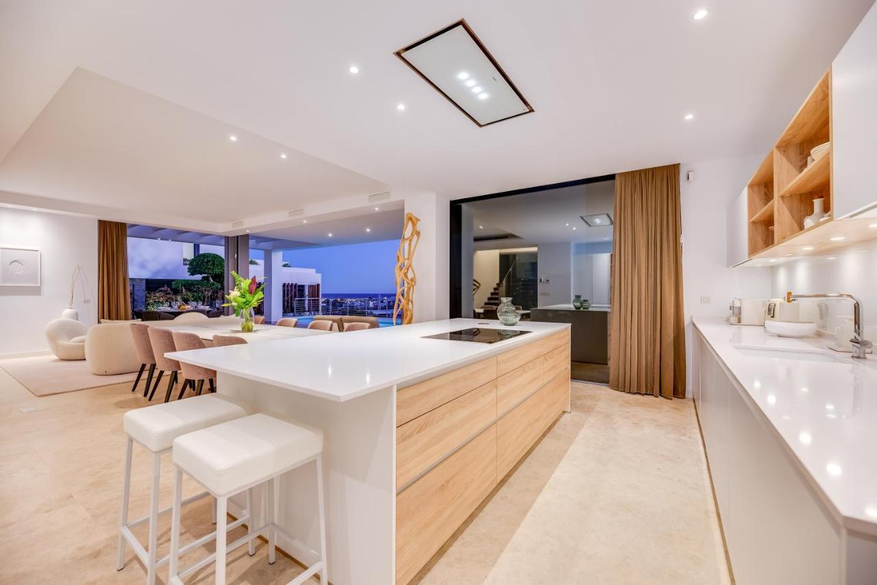 Vacation Marbella I Villa Schumacher, New Built, Sea View, Luxury, Private Pool Estepona Eksteriør billede
